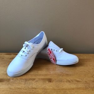 BNWT Vans Authentic Sneakers
